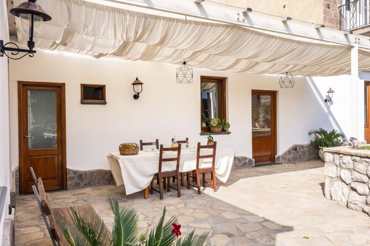 Villa Mimosa Rustic Elegance Views & Pool Massa Lubrense Kültér fotó